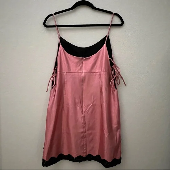 ANNA SUI Pink Metallic Lace Mini Dress - threedaughtersproperties.com